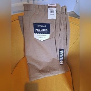 Haggar Classic Fit Stretch Men's Khaki Corduroy Pants